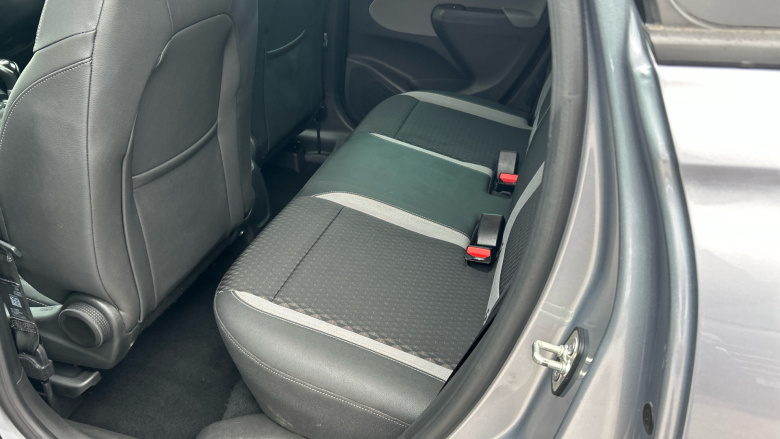 Vauxhall Crossland X 1.2 [83] Elite 5dr Petrol Hatchback